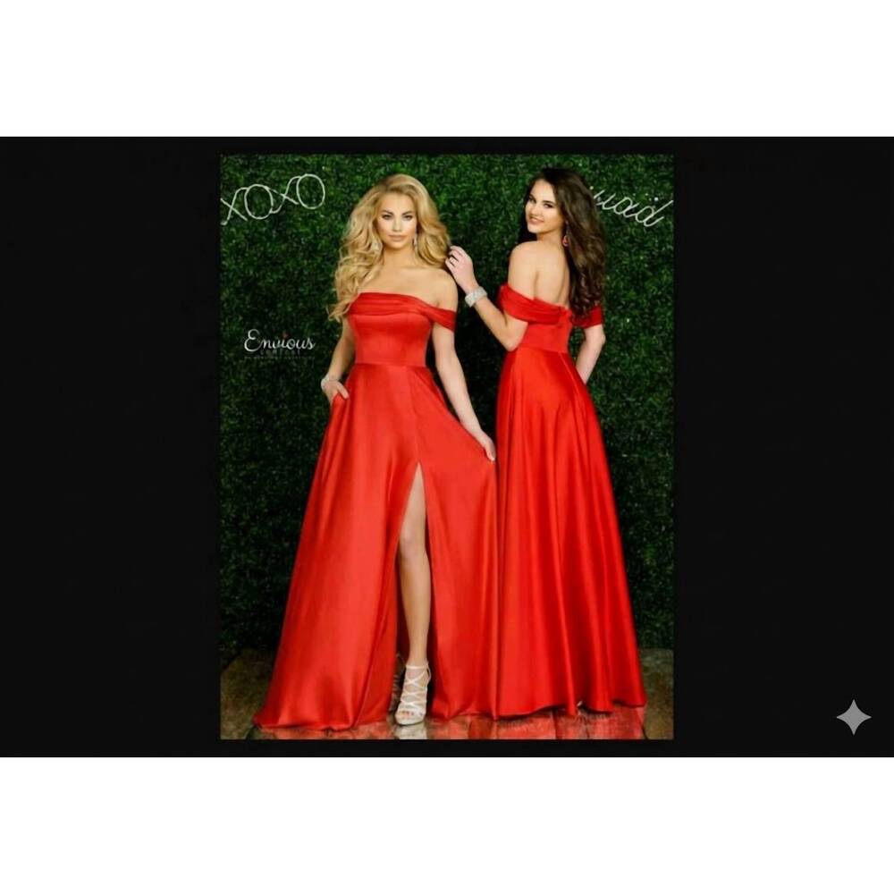 NEW KARISHMA CREATIONS women's prom dress in red